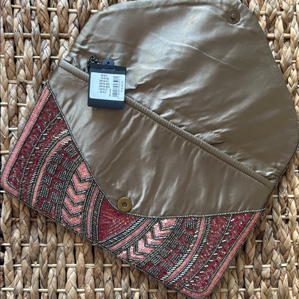 Pink and Brown Clutch with Intricate Design - Picture 2 of 5